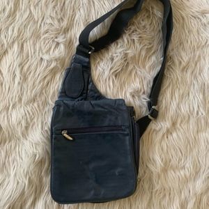 Travelon Navy Crossbody